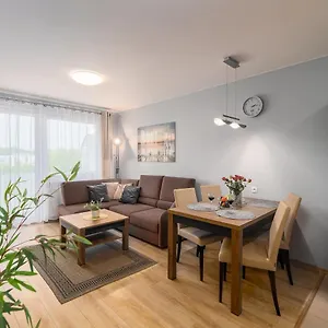 https://blizej-morza-z-garazem-102.kolobrzeghotels.com